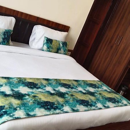 Hotel Καλκούτα Εξωτερικό φωτογραφία
